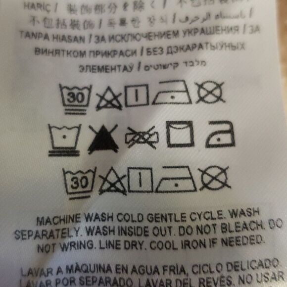 Guess Women's 10 Mesh & Pink Cropped Sweater - Picture 14 of 14